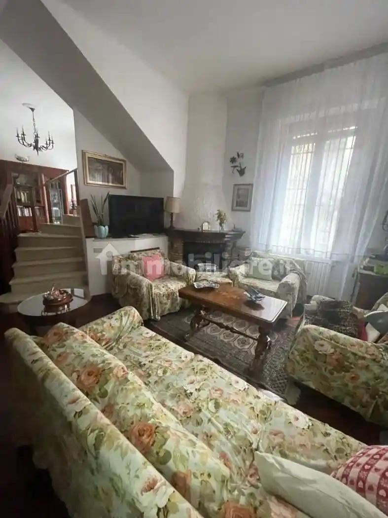 Villa unifamiliare piazzale Veronica Gambara, Gambara, Milano - foto 5