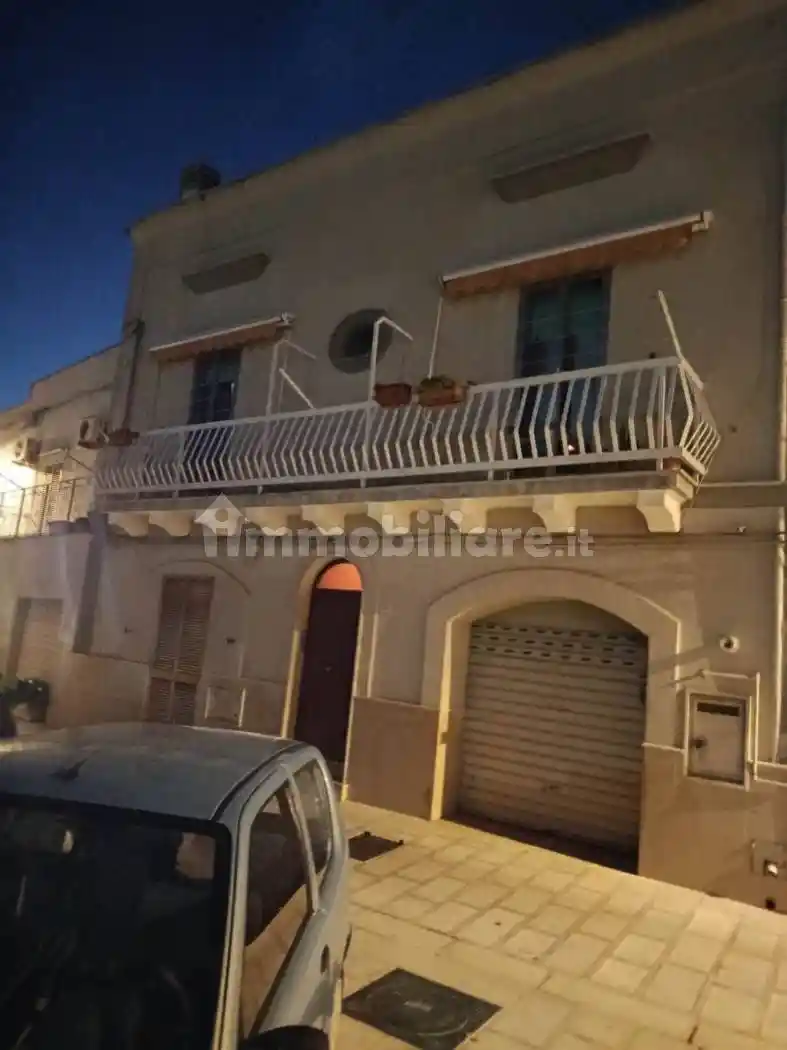 Terratetto unifamiliare 100 m², Crispiano - foto 2