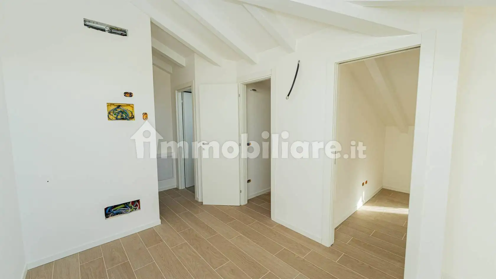 Appartamento in vendita a Colico