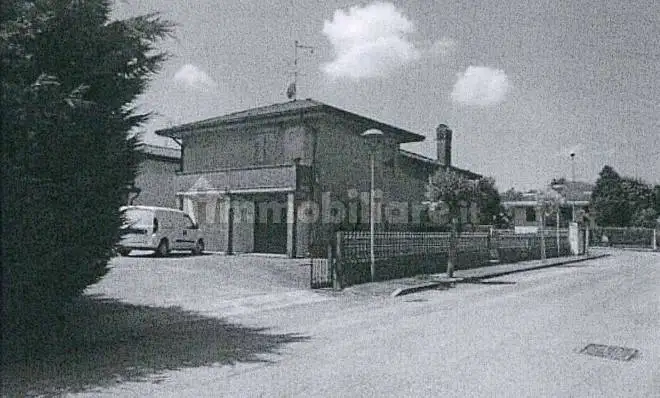 Appartamento in asta a Agna