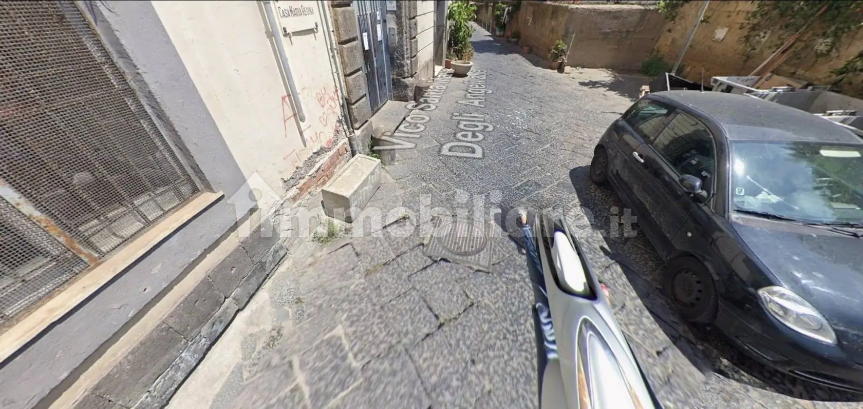 Appartamento in vendita a Napoli