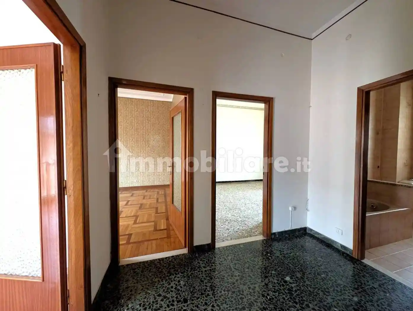 Quadrilocale via Giovanni Schiaparelli, 32, Centro, Cuneo - foto 5