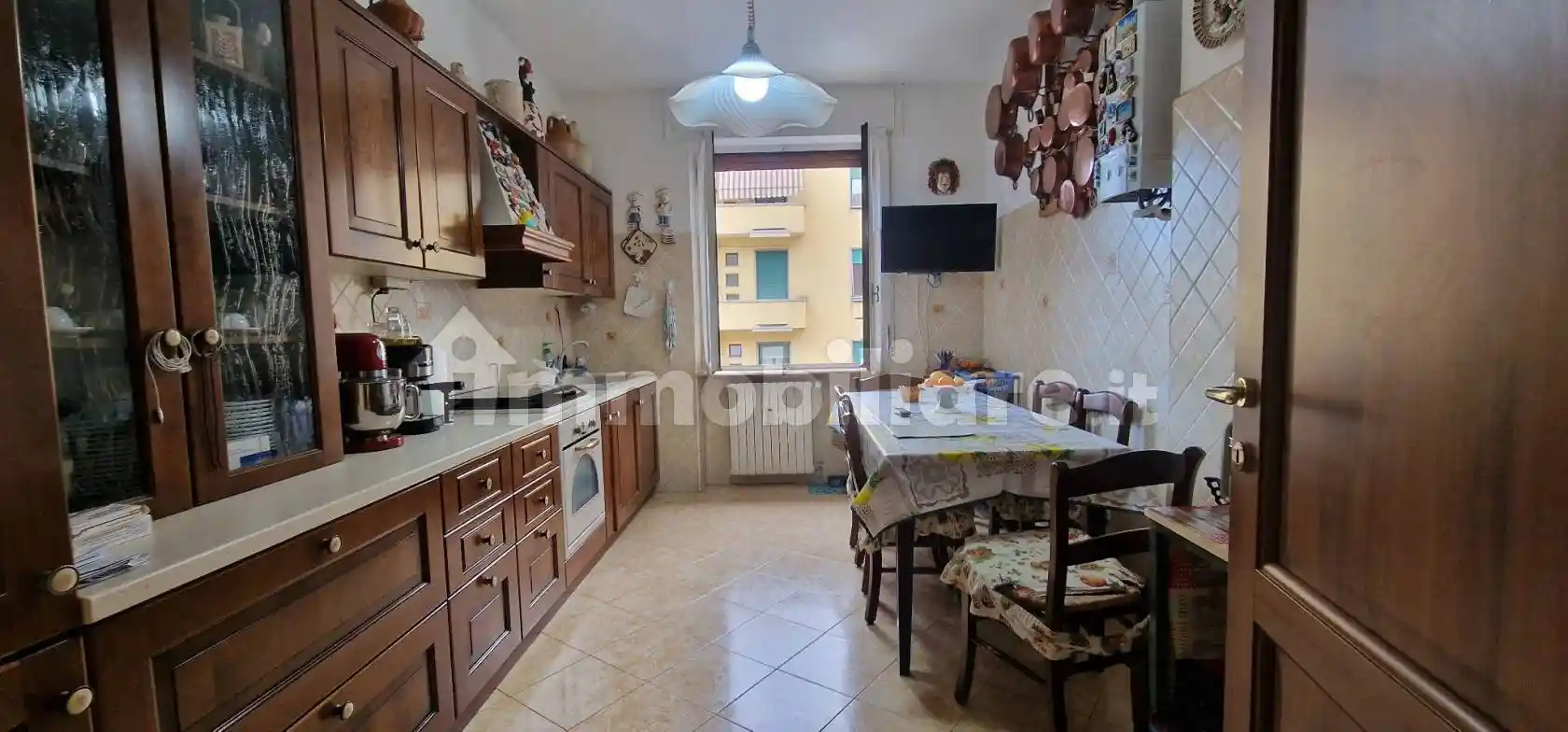 Bilocale via Antonio Pollaiuolo 16, Isola, Milano - foto 2