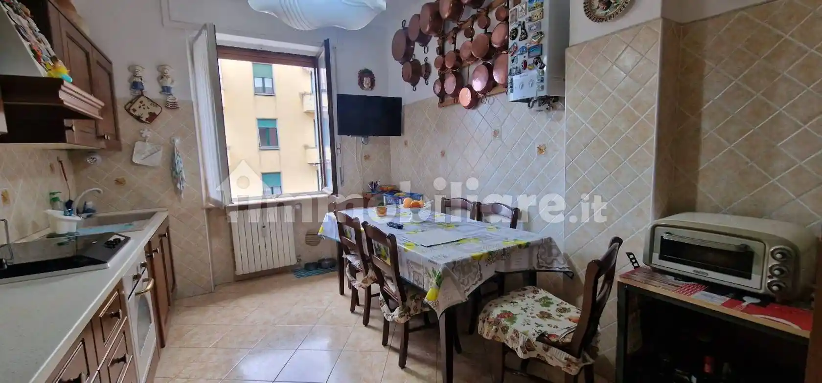 Bilocale via Antonio Pollaiuolo 16, Isola, Milano - foto 3