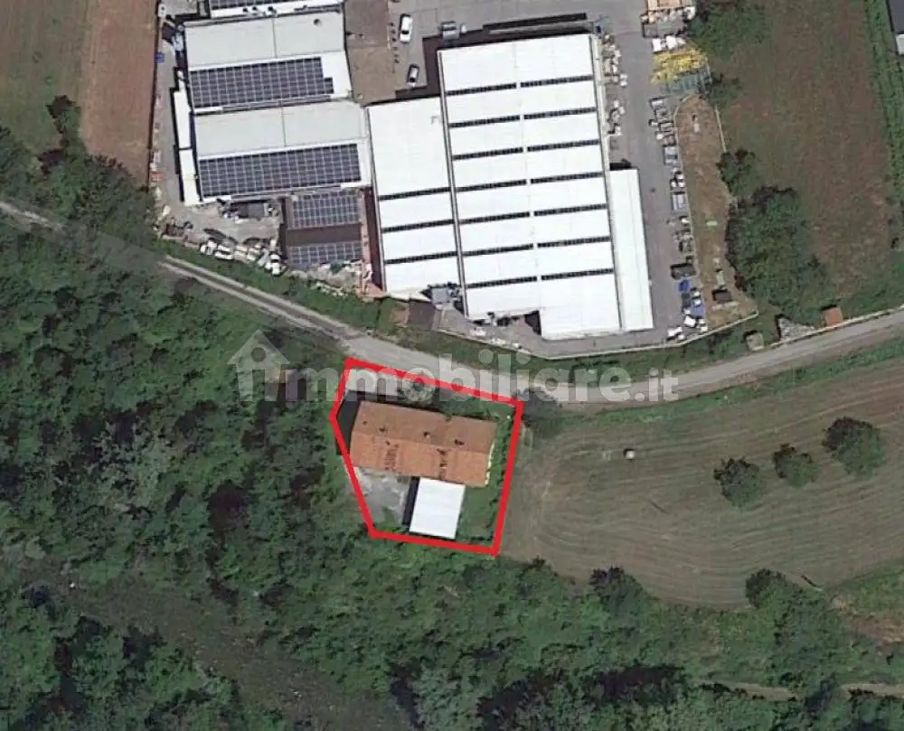 Palazzo - Edificio in vendita a Dronero