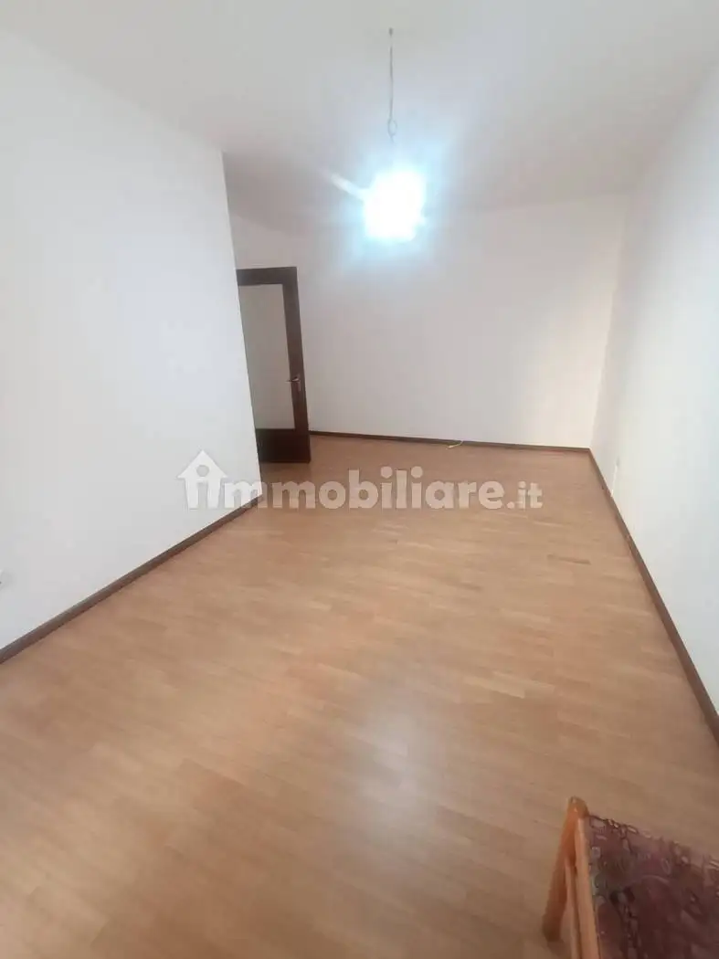 Trilocale via Max Valier 12, Centro, Bolzano - foto 4