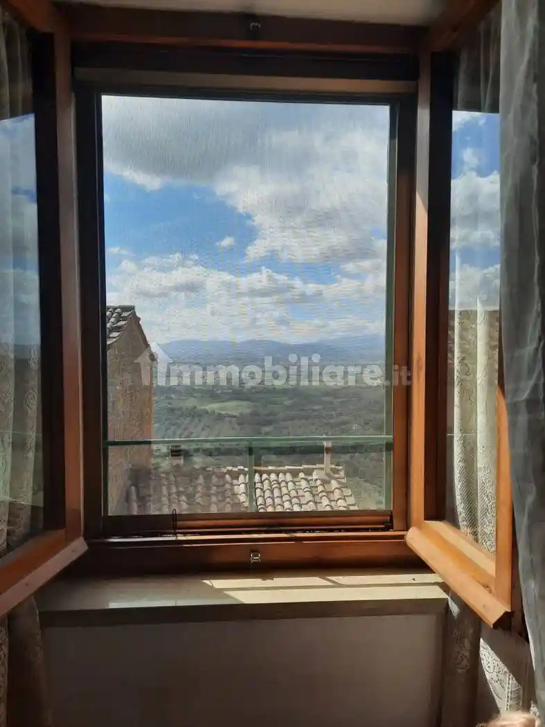 Appartamento in vendita a Roccastrada