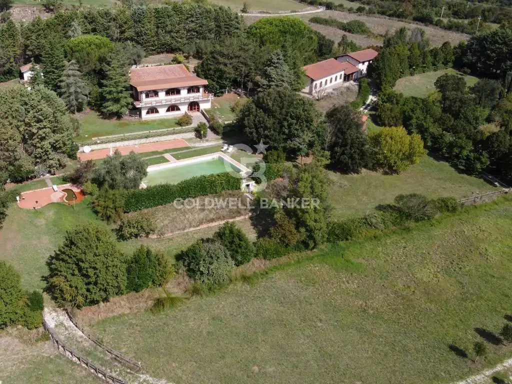 Villa in vendita a Allumiere