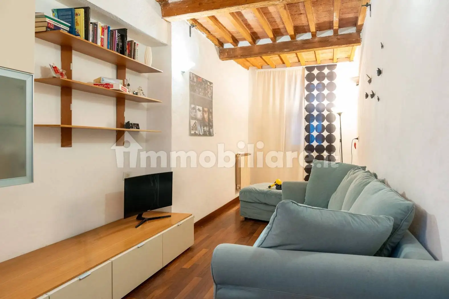 Casa indipendente in vendita a Arezzo