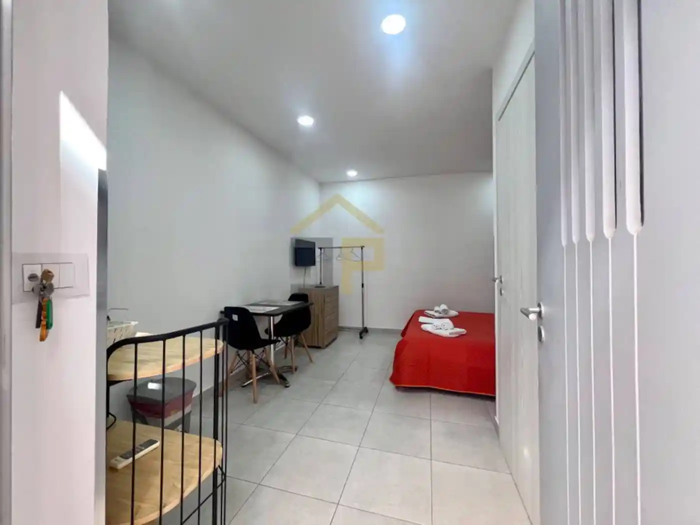 Monolocale vicolo Santa Rosalia Al Borgo 25, Kalsa, Palermo - foto 3