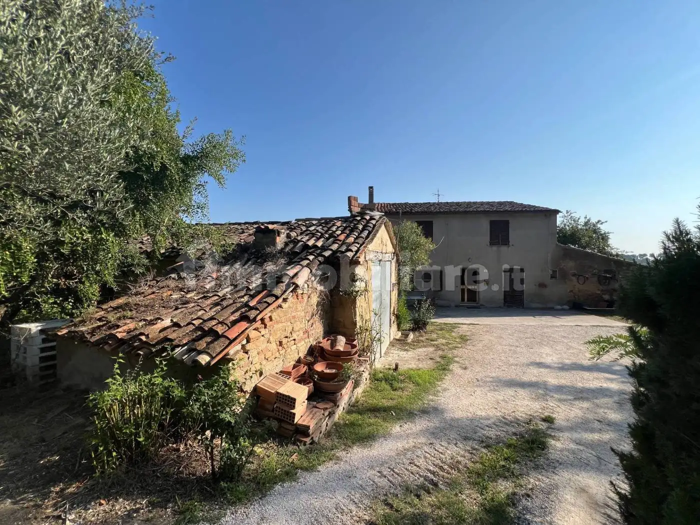 Rustico - Casale in vendita a Mombaroccio