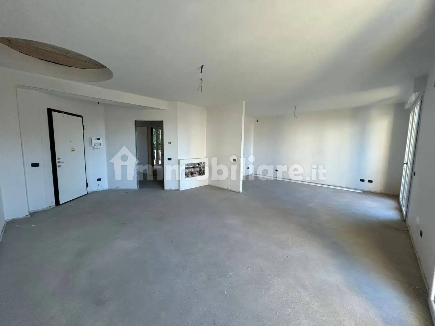 Casa indipendente in vendita a Cislago