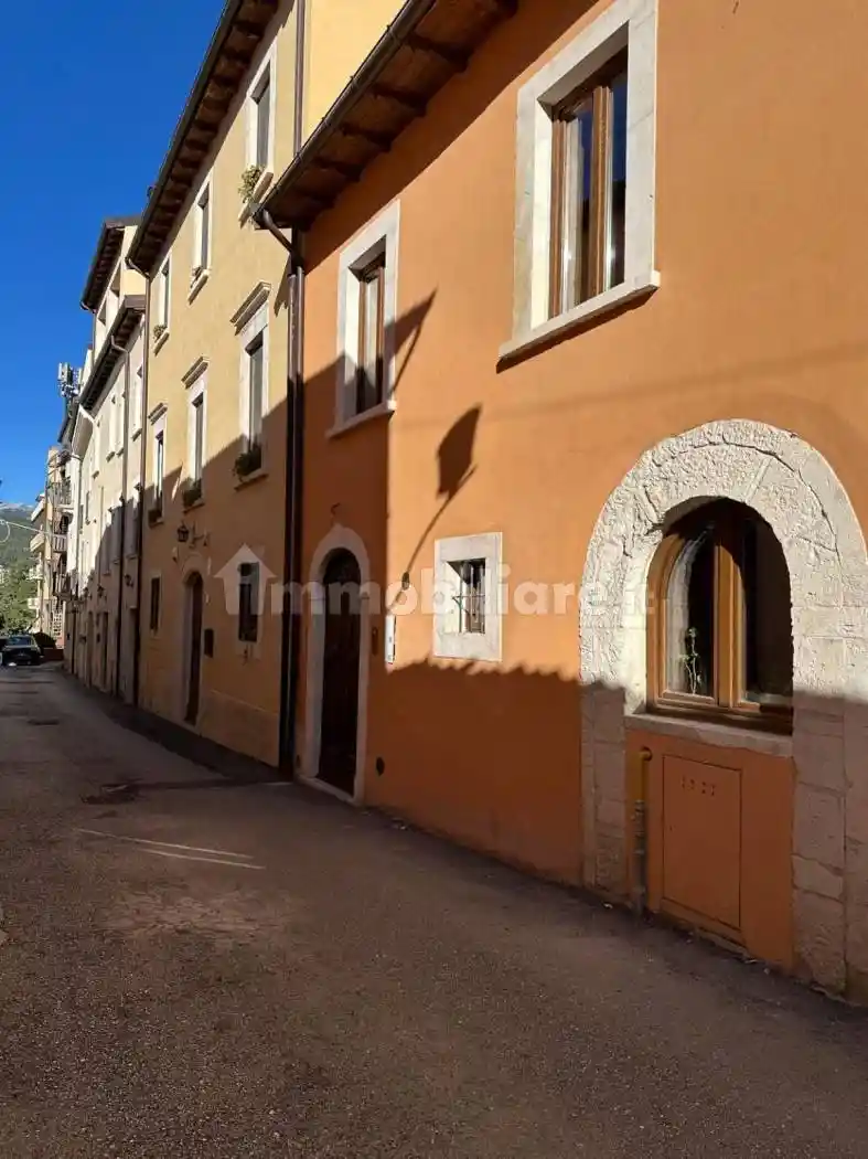 Quadrilocale via della Genca 13, Duomo - Fontana Luminosa, L'Aquila - foto 2