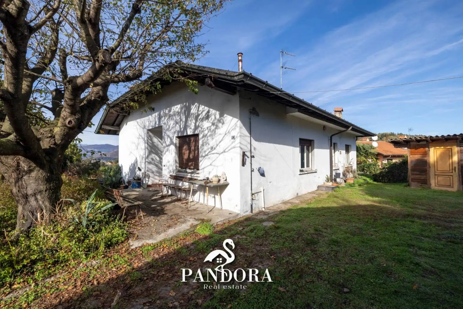 Villa in vendita a Taino