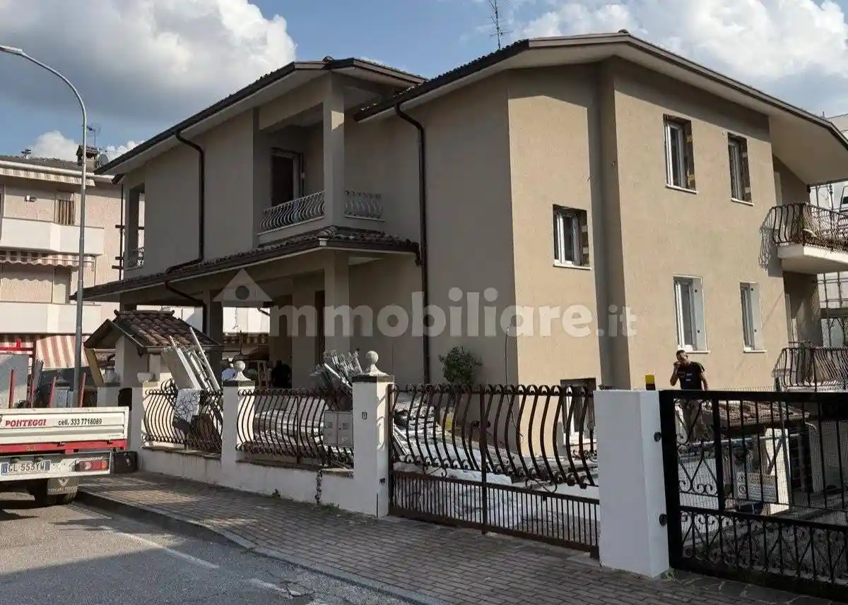 Quadrilocale buono stato, primo piano, Centro, Villa Carcina - foto 2