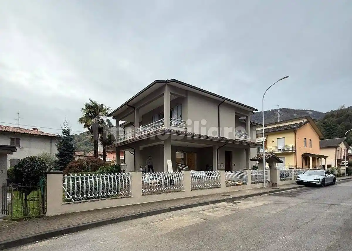 Quadrilocale buono stato, primo piano, Centro, Villa Carcina - foto 5