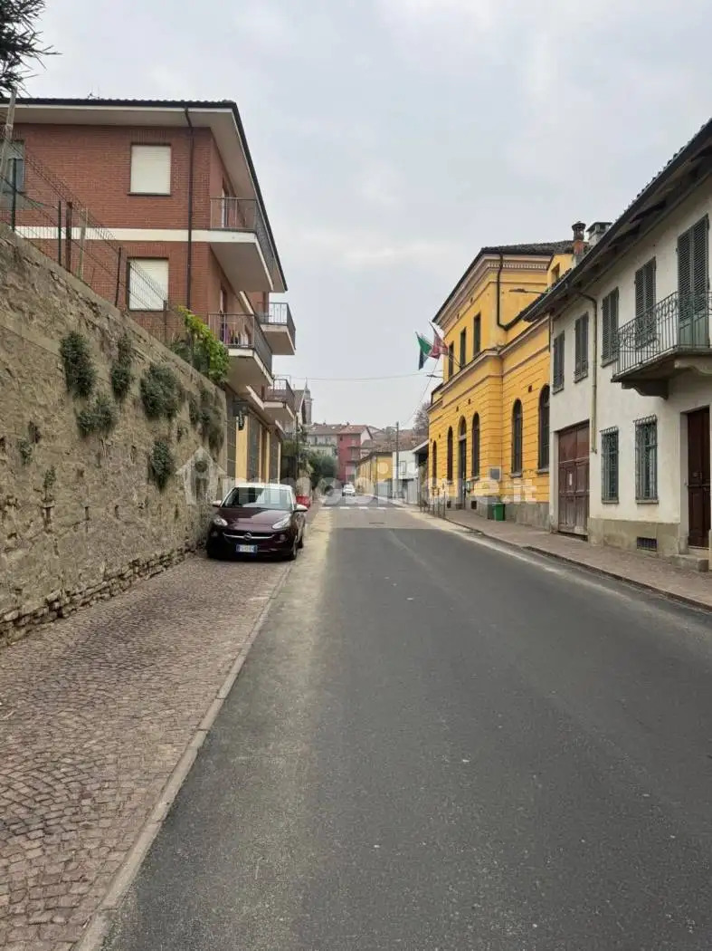 Casa indipendente in vendita a La Morra