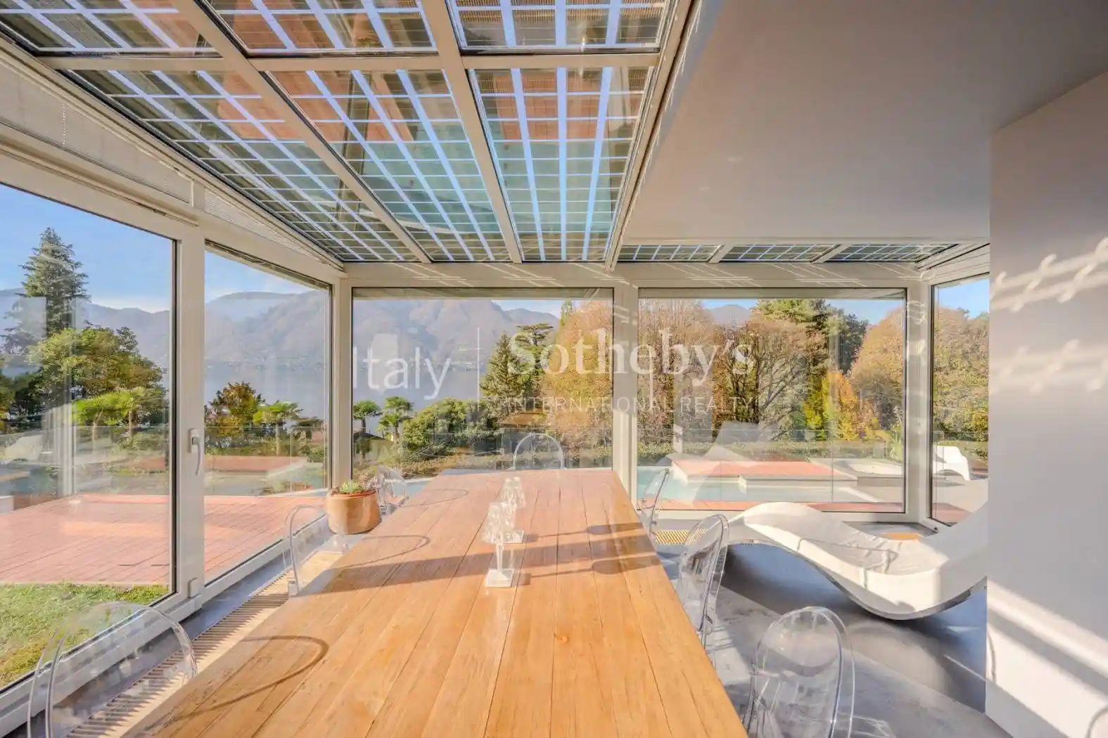 Villa unifamiliare via Porto Valtravaglia, Brezzo di Bedero - foto 2