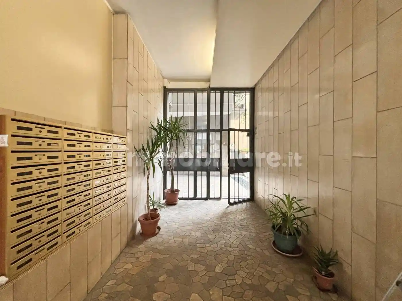 Trilocale via Pietro Gassendi 13, Certosa, Milano - foto 2