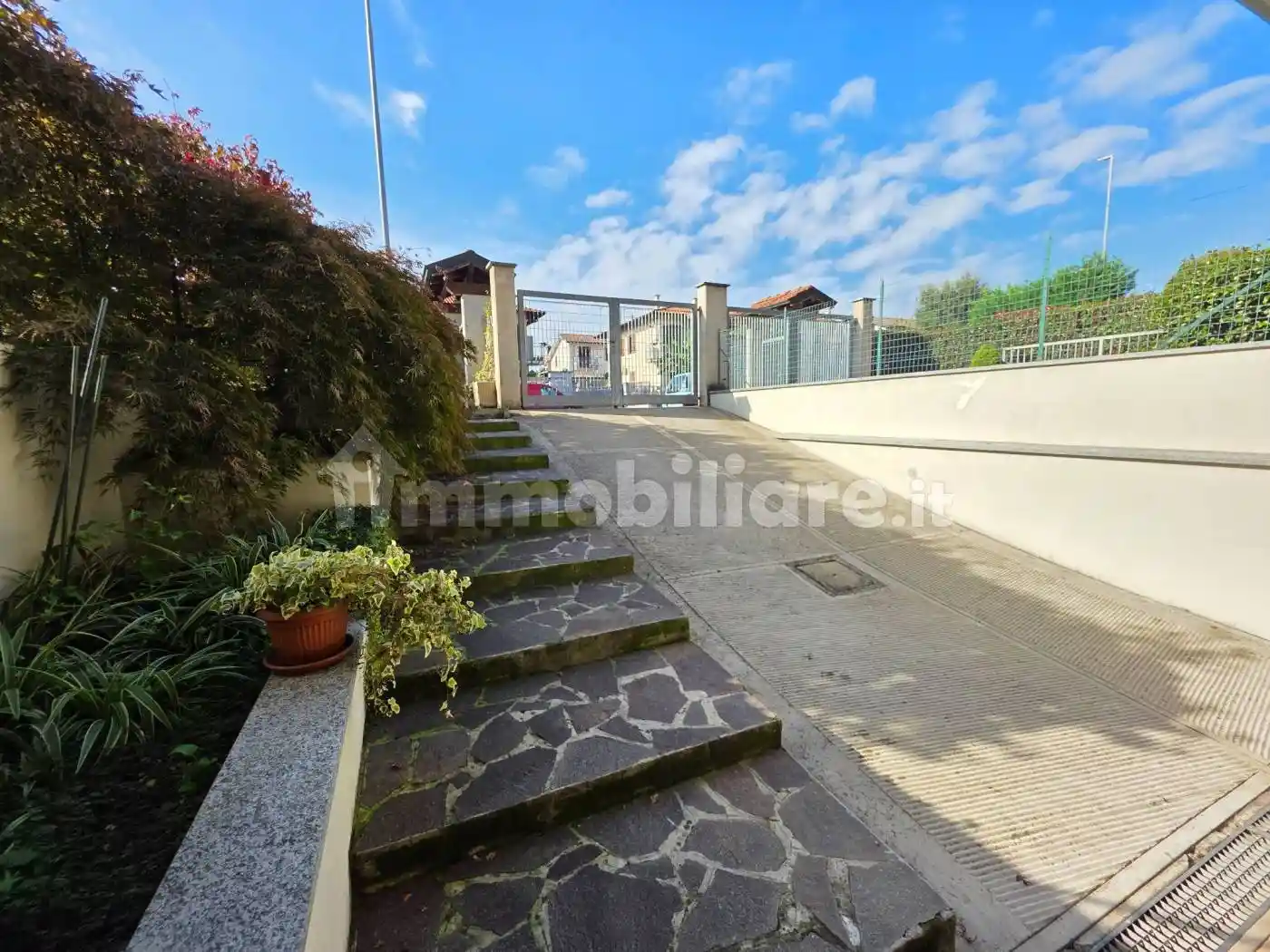 Villetta a schiera - foto 2