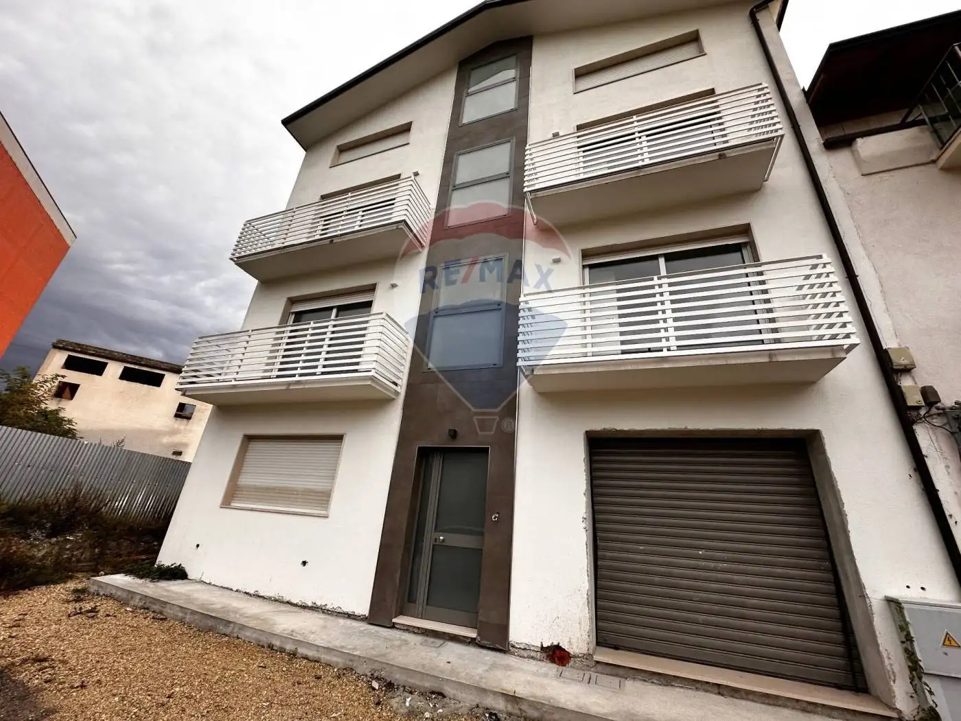 Trilocale ottimo stato, primo piano, Rione Libertà, Benevento - foto 2