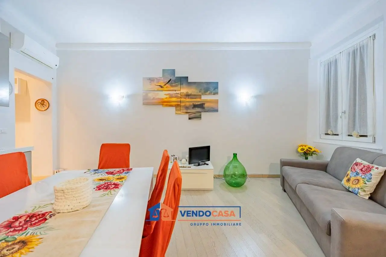 Bilocale corso Giuseppe Mazzini 187, Centro, Albisola Superiore - foto 5