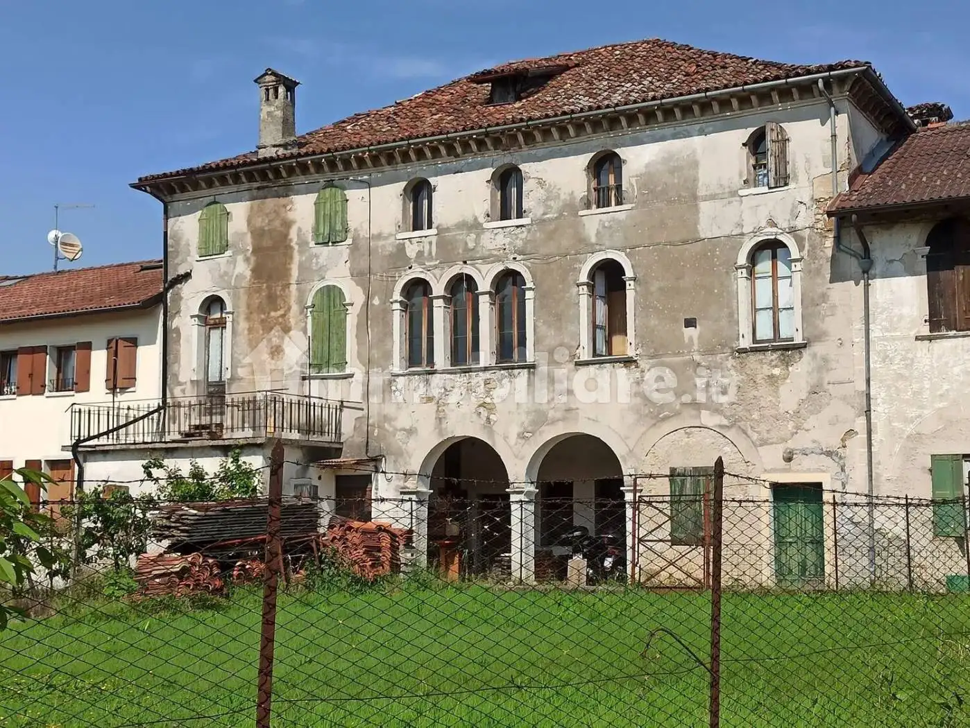 Villa in vendita a Limana
