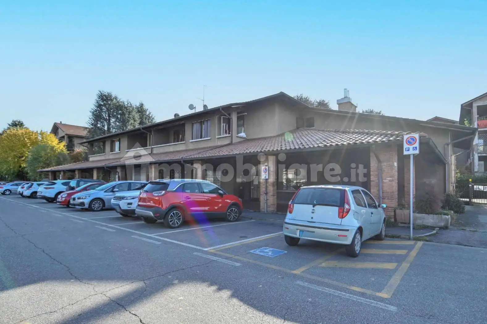 Appartamento in vendita a Bonate Sotto