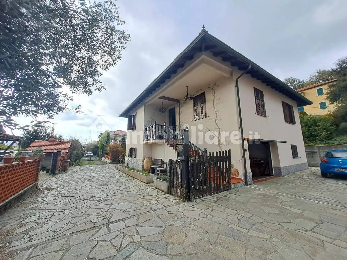 Casa indipendente in vendita a Cairo Montenotte