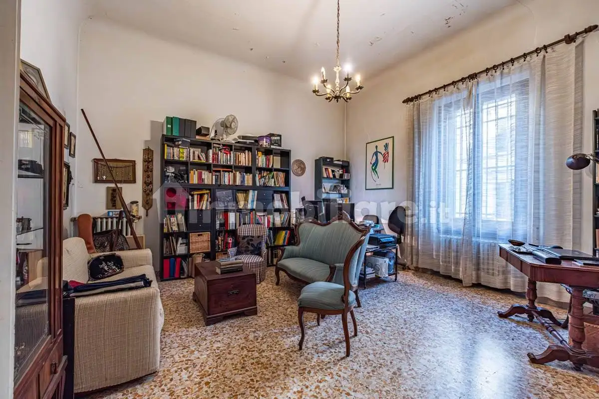 Appartamento in vendita a Firenze