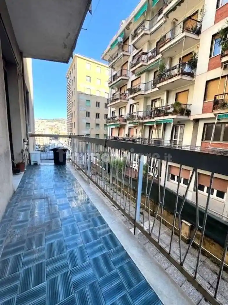 Appartamento in vendita a Genova