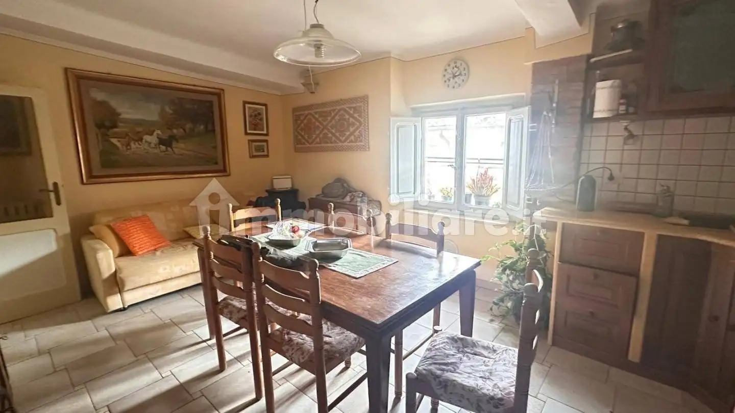 Appartamento in vendita a Lucca