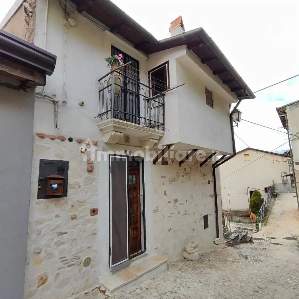 Quadrilocale ottimo stato, su più livelli, Centro, Celano - foto 2