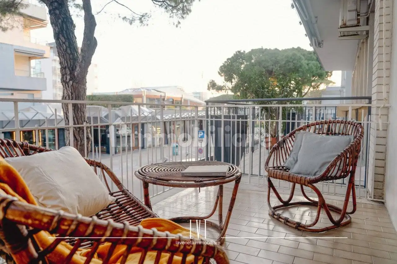 Trilocale via Bartolomeo Colleoni 2, Lido Centro Ovest, Jesolo - foto 2