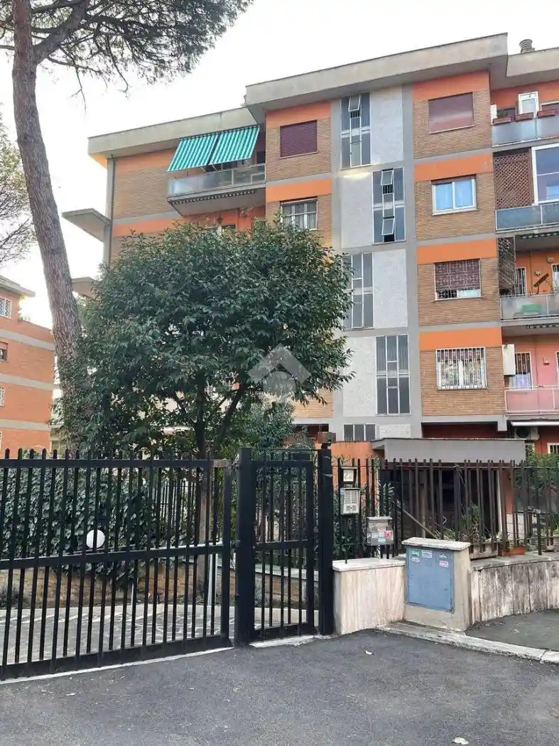 Trilocale via Luigi Lilio 20, Tintoretto, Roma - foto 3