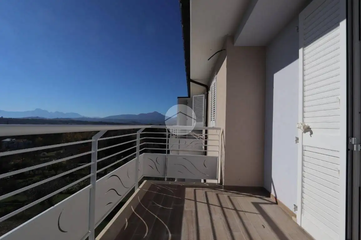 Appartamento in vendita a Nereto