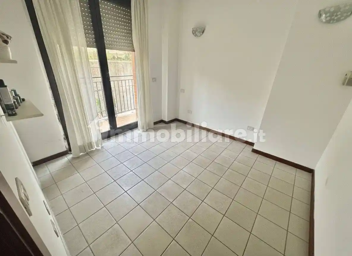 Bilocale via Ildebrando della Giovanna 32, Massimina, Roma - foto 4