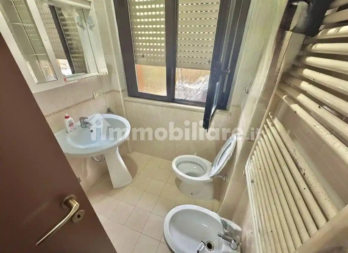 Bilocale via Ildebrando della Giovanna 32, Massimina, Roma - foto 5