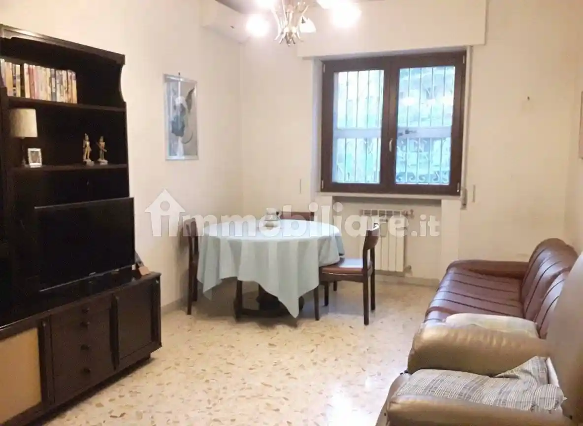 Quadrilocale traversa Tommaso De Amicis 16, Chiaiano, Napoli - foto 4