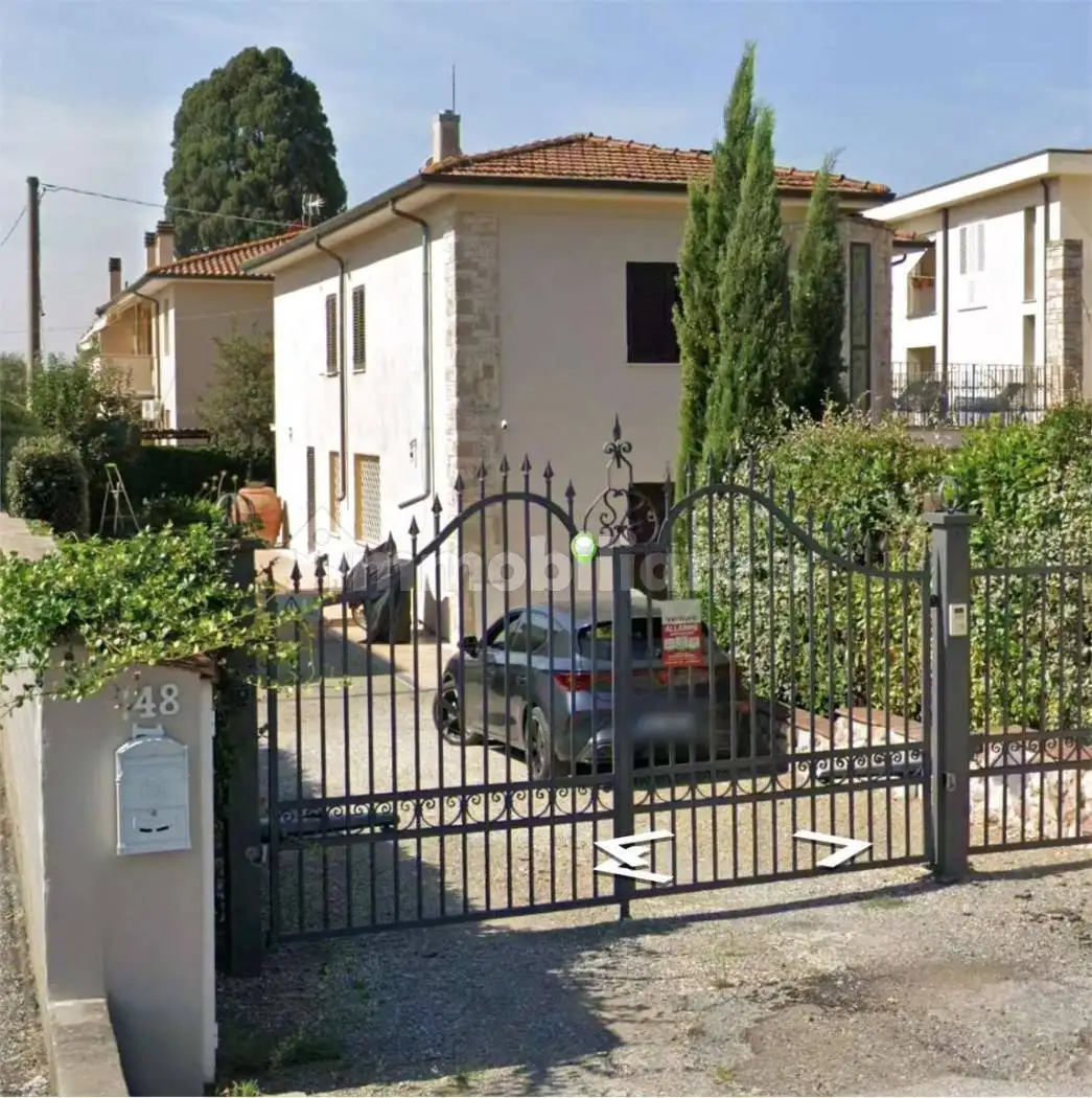 Villetta a schiera in asta a Vicopisano