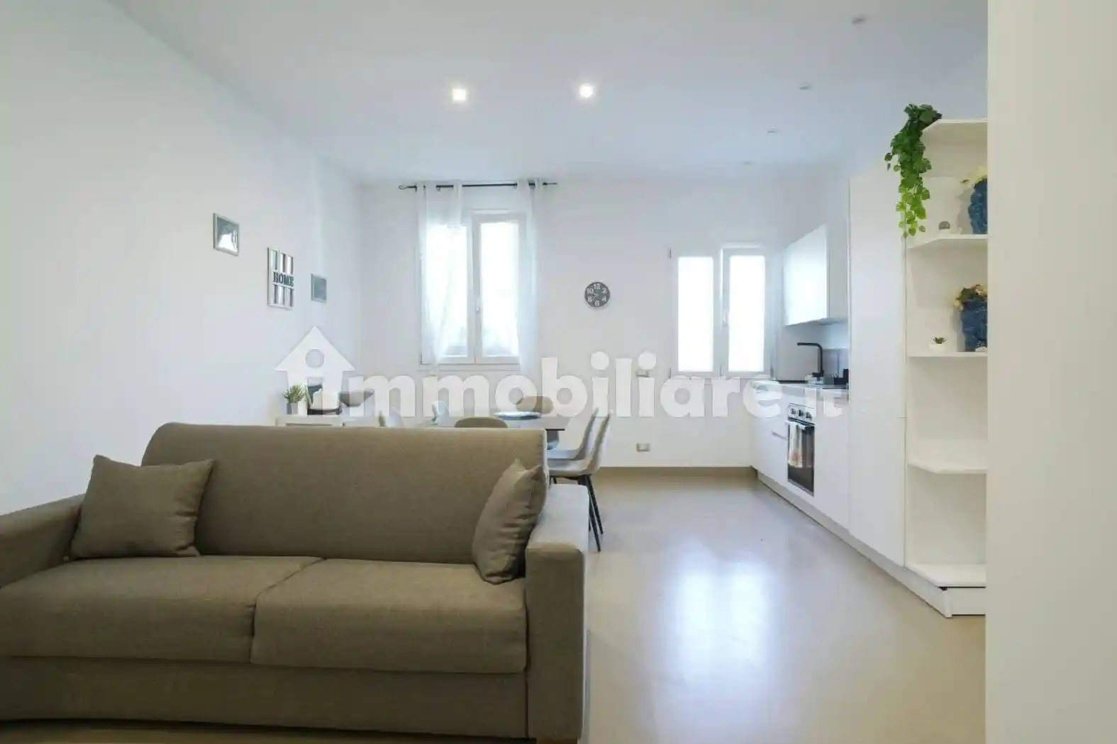 Trilocale via Pier delle Vigne, 4, Borgo Vecchio, Palermo - foto 2