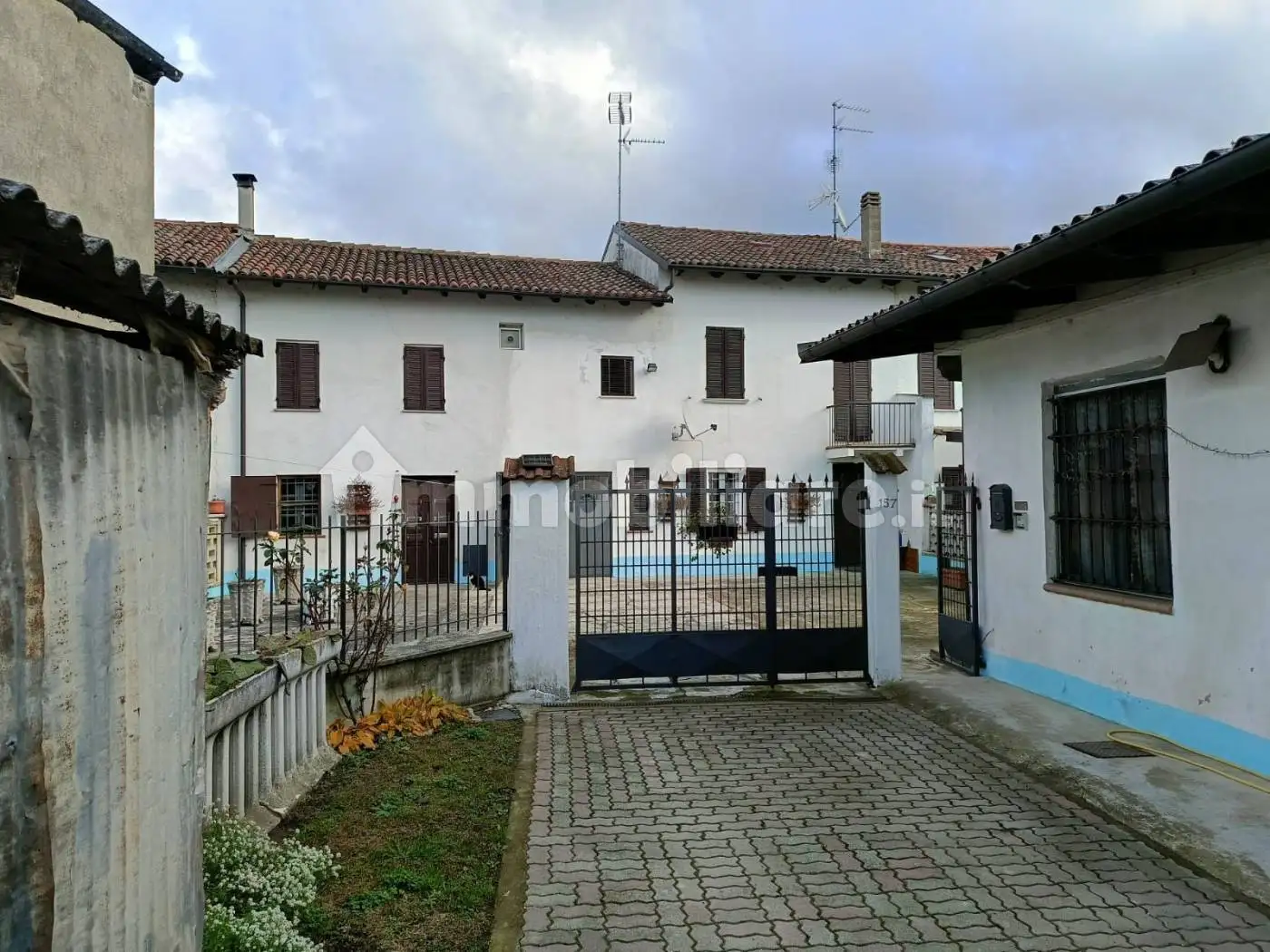 Villa in vendita a Casale Monferrato