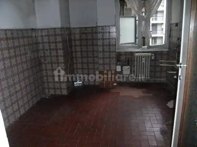 Trilocale via Arzaga 13, Bande Nere, Milano - foto 4