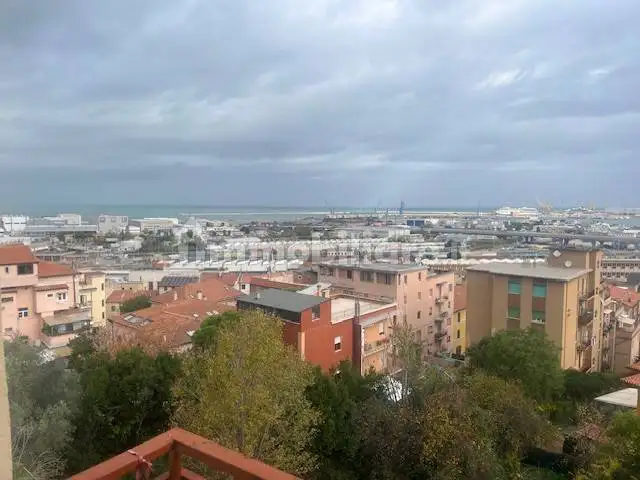 Appartamento in vendita a Ancona