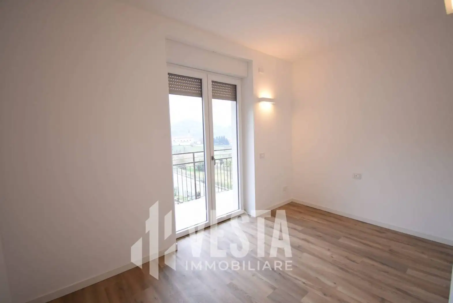 Trilocale via Como, Centro, Santa Maria Hoè - foto 4