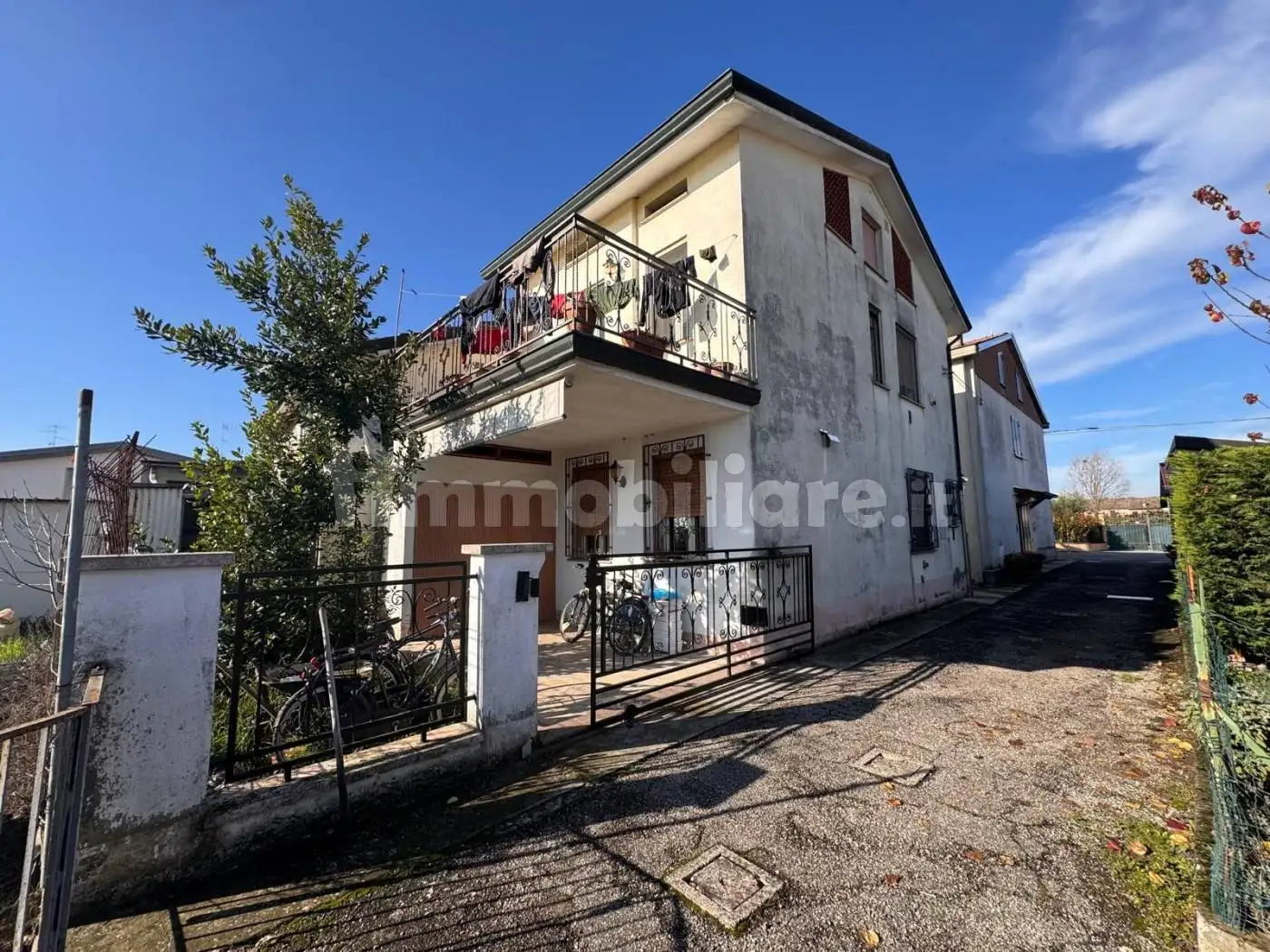 Villa in vendita a Boretto