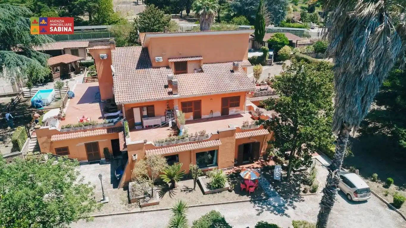 Villa in vendita a Roma