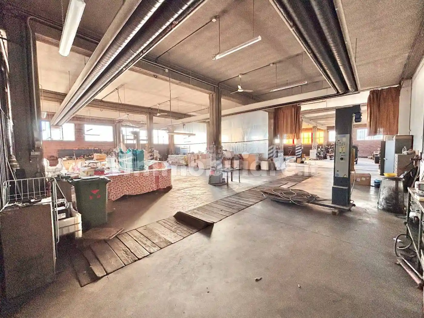 Palazzo - Edificio in Vendita - foto 2