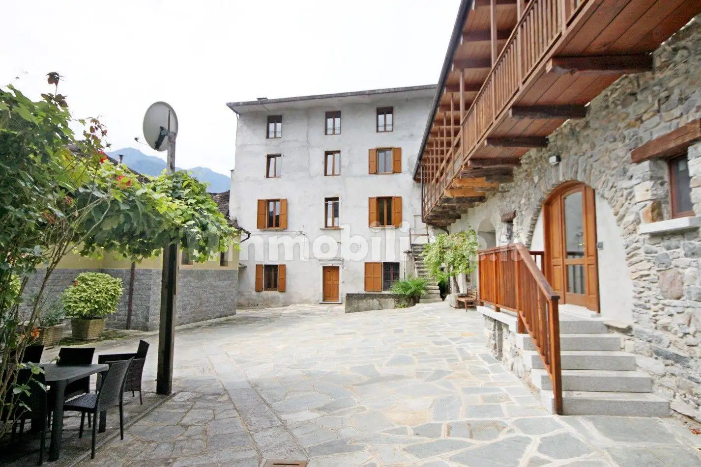Casa indipendente in vendita a Premosello-Chiovenda