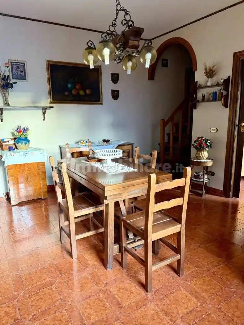 Villa bifamiliare via Emilio Salgari, San Pelino, Avezzano - foto 4